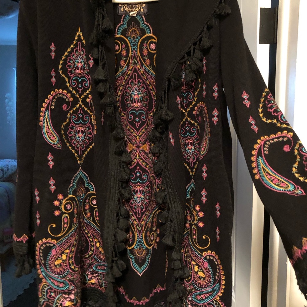 Johnny Was hoodie Biya midi  Embroidered Black Dress with Multicolor Paisley Med